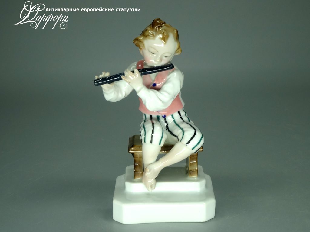 Купить фарфоровую статуэтку KARL ENS Юный флейтист